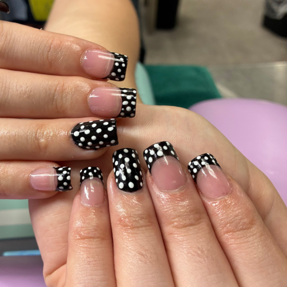 Tier 2 nail art (Add On) at Le Chic Beauty LLC in Boise, ID