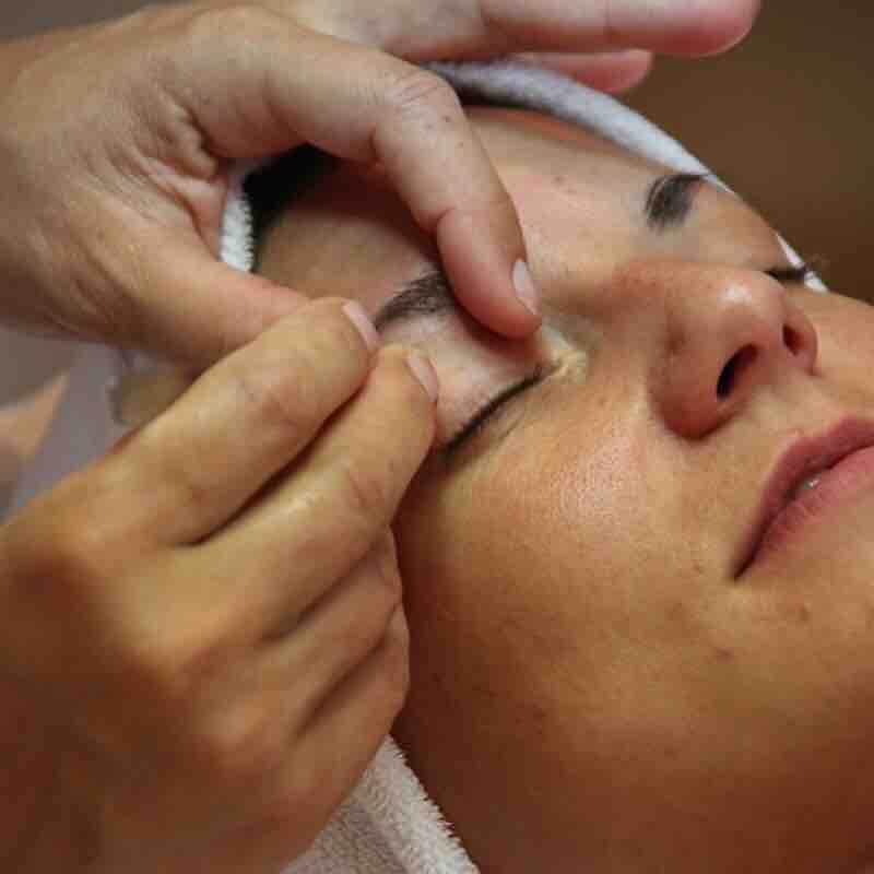 Depilación De Cejas