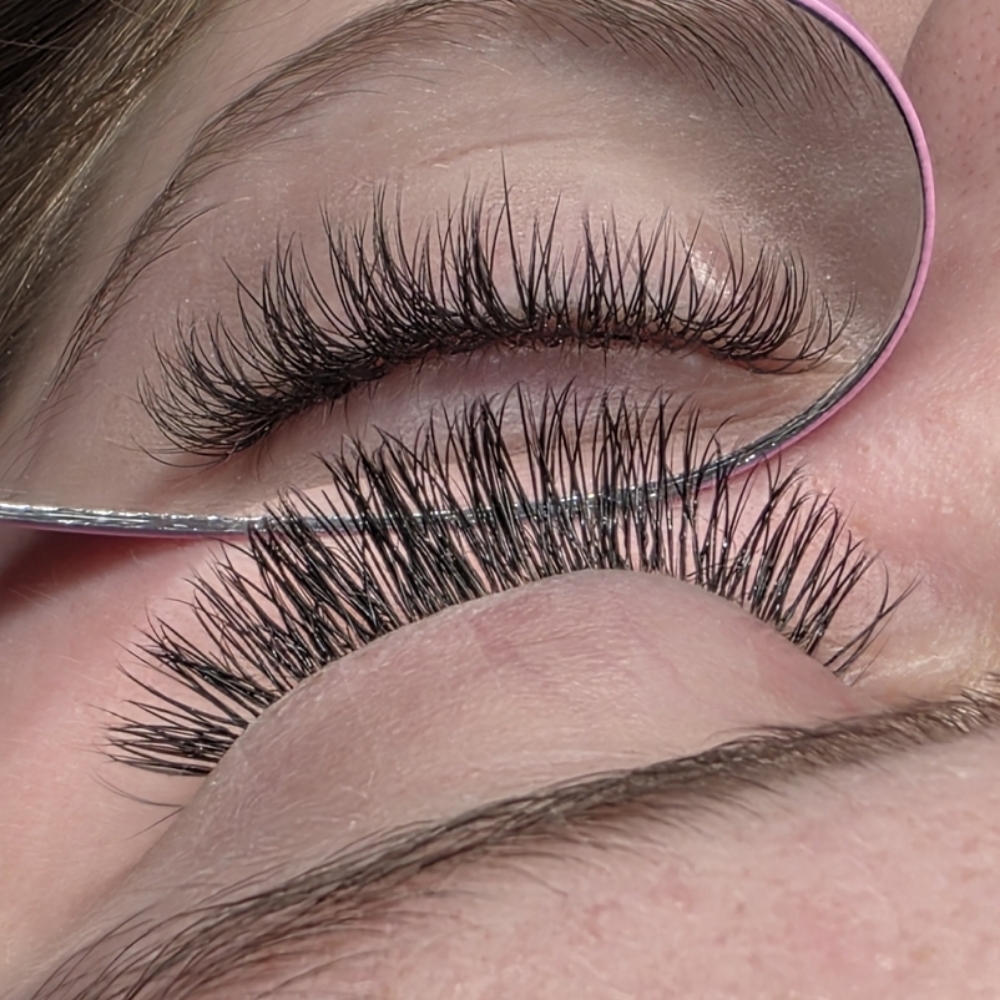 Classic 3 Week Fill at Broadway Lashes in Hoquiam, WA