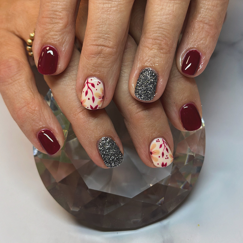 Simple Art at Breeze Nailz in Princeton, KY