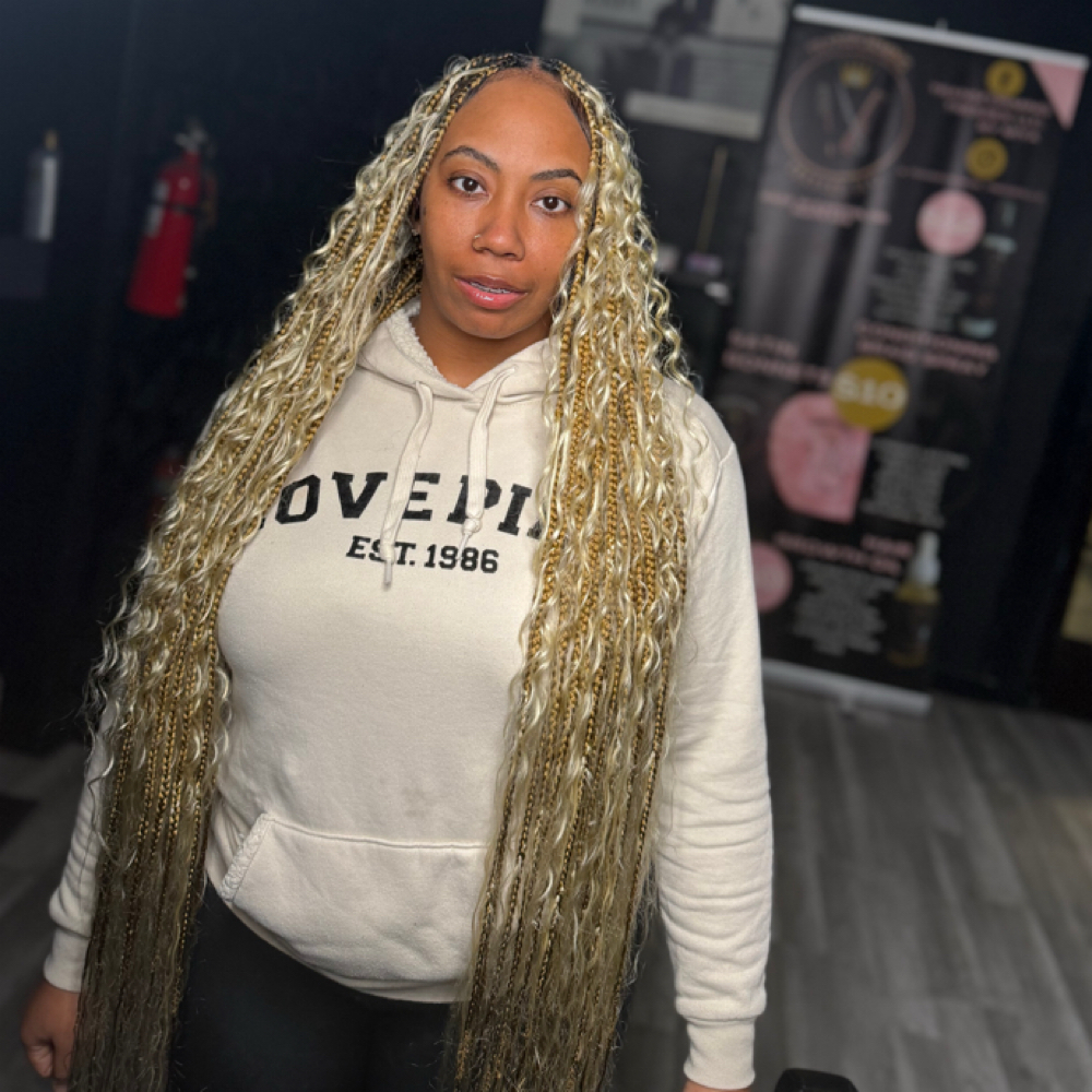 Small Knotless Human Hair at Transforming Tresses in Milwaukee, WI