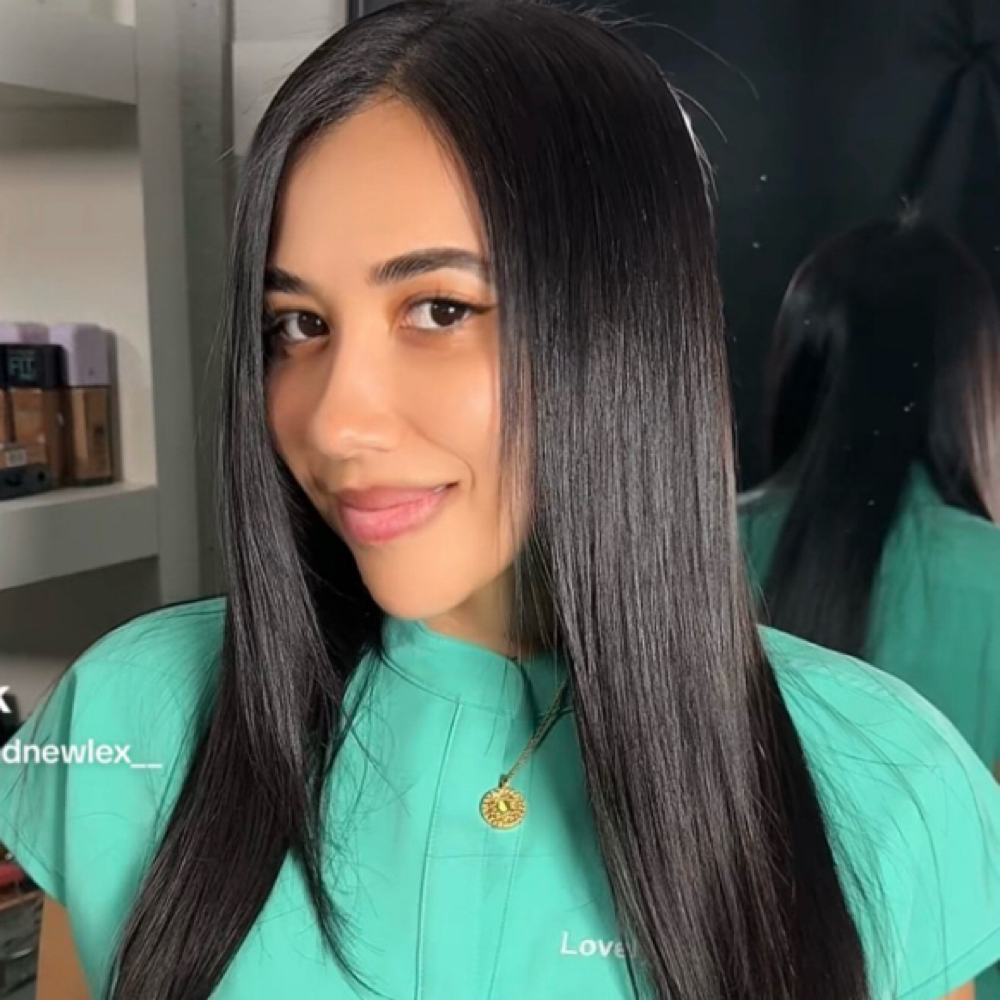 Tape In Extensions at 1ST CLASS PRETTY in Miami Gardens, FL