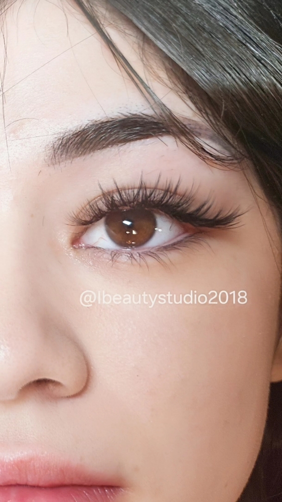 Hybrid Wispy Full Set