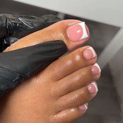 ACRYLIC TOES