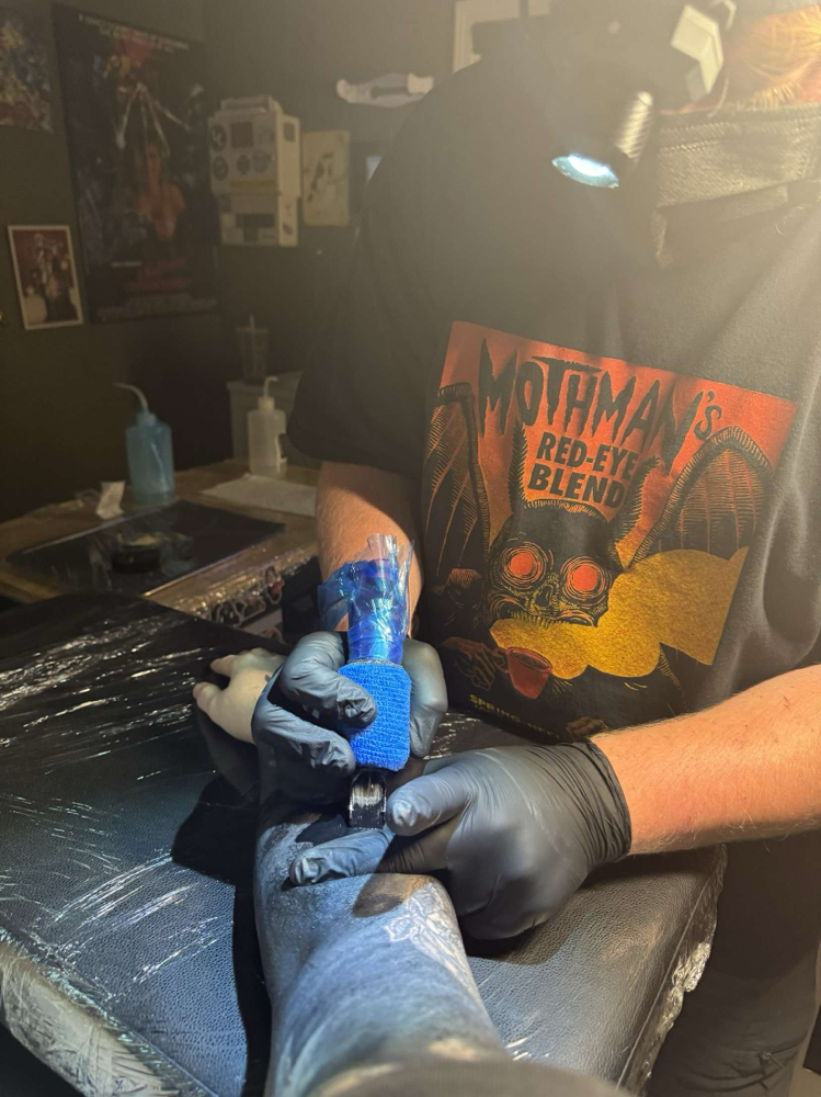 Blackout sleeves