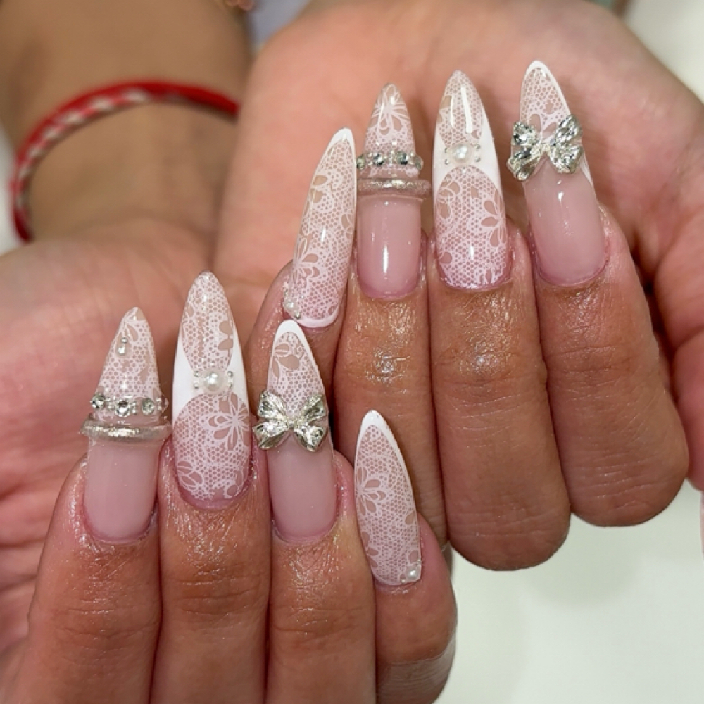 Long Gel-x at CHIABEAUTY in Oakdale, MN