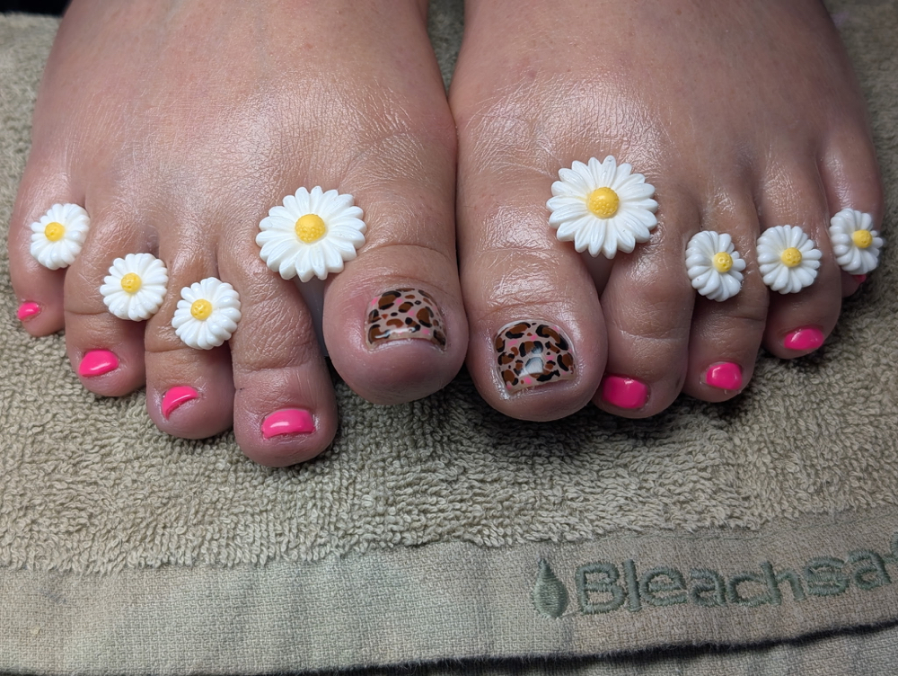 Dazzle Dry Pedicure
