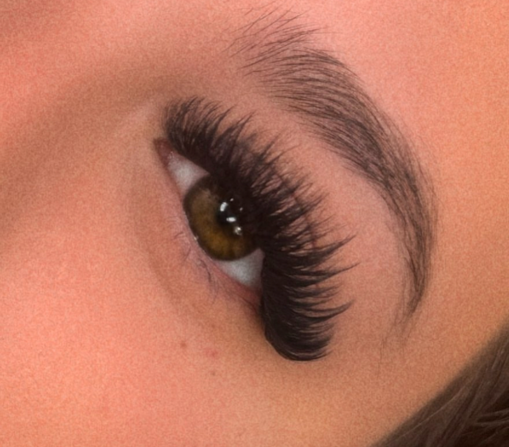 The Lash Set at SknByKrys in Houston, TX