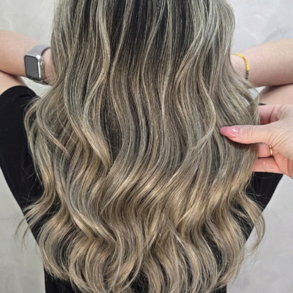 Wash And Blowdry Hair Extensions at Searabella Hair in West Palm Beach, FL