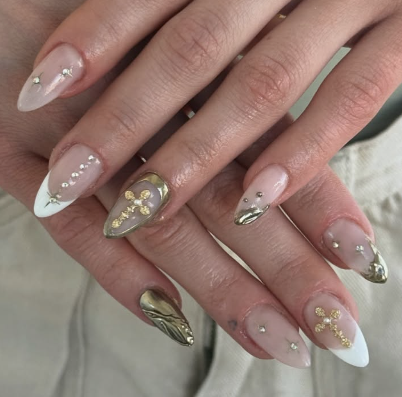 Nails – Builder Gel with Skyla
