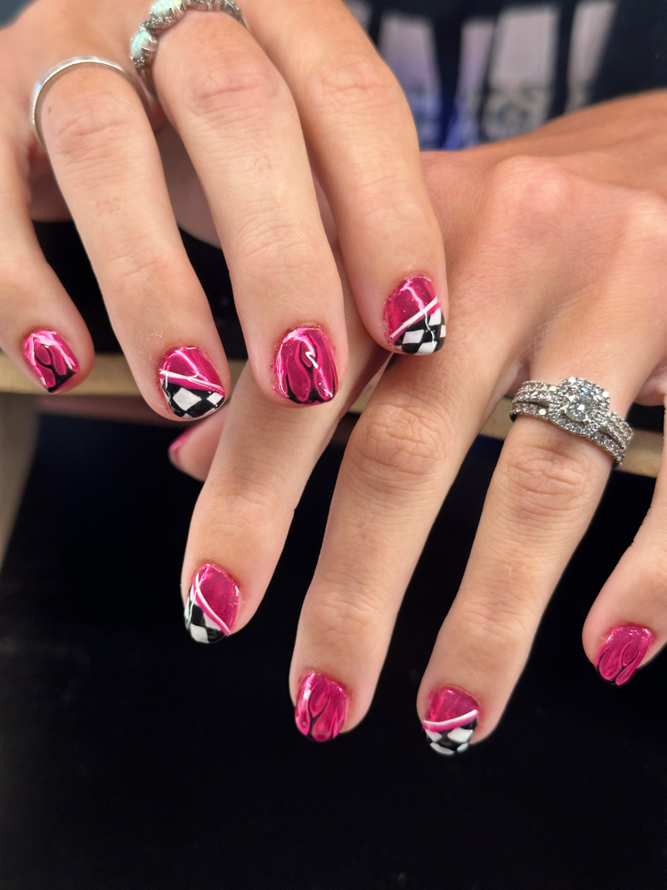 Acrylic Overlay at Kaylee Burton in Wheelersburg, OH