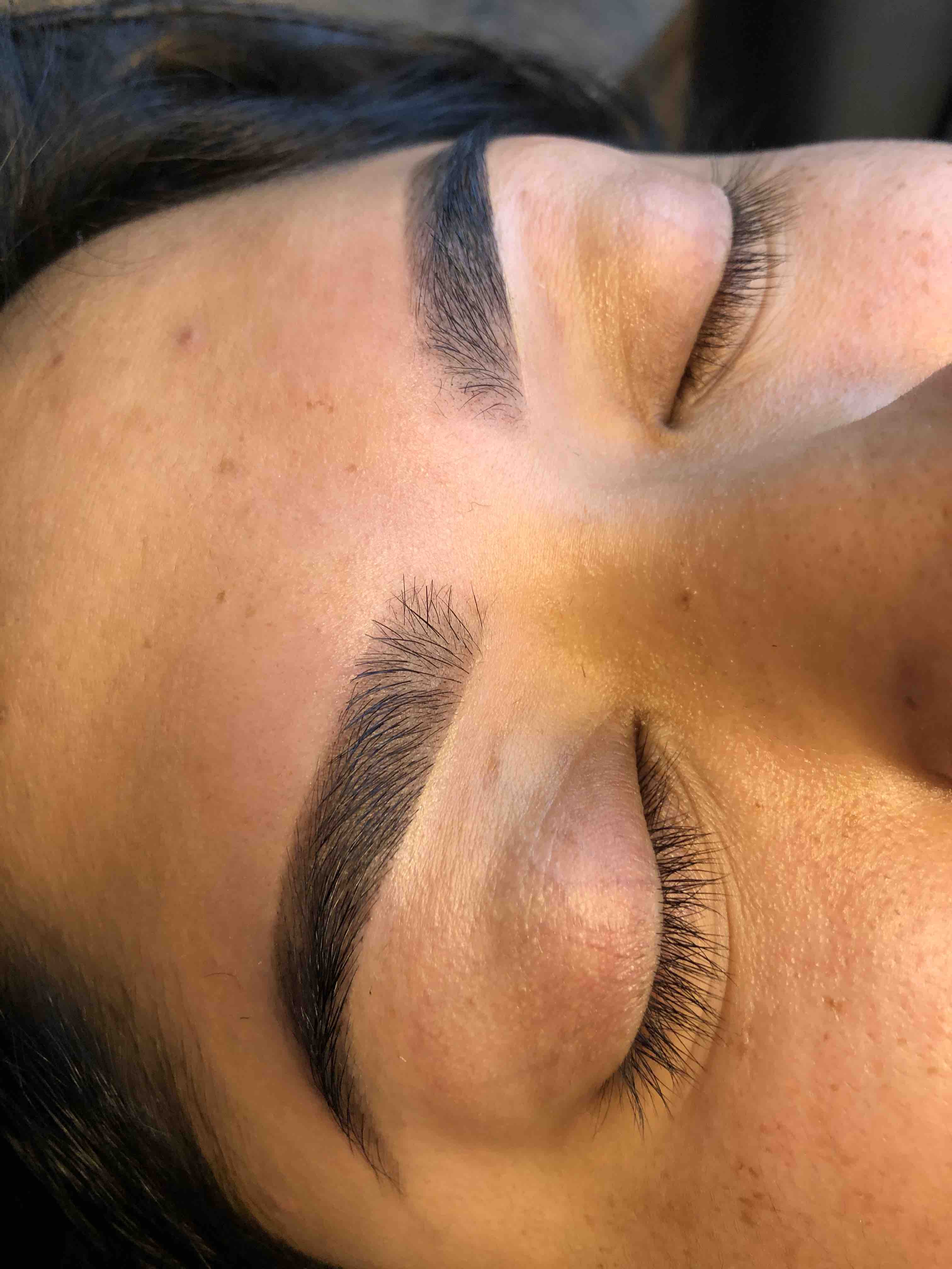 Brow Wax & Tint