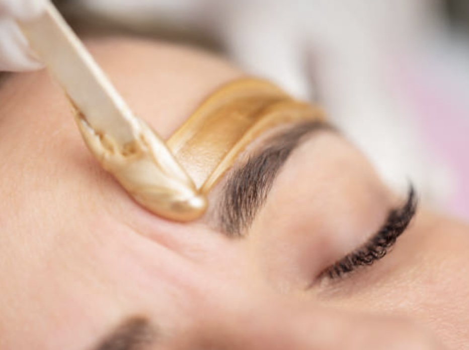 Eyebrow Wax
