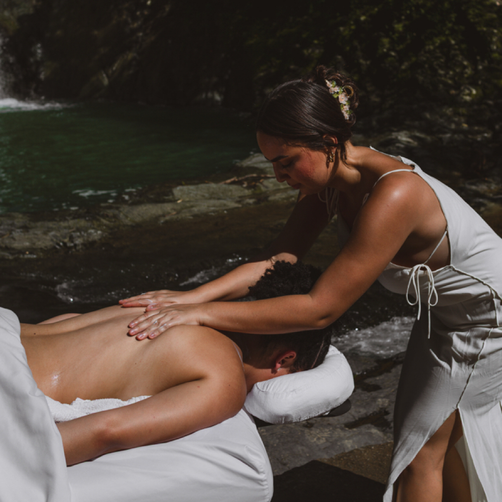 Deep Tissue Massage at Fresh Skin Esthetic in Guayama, PR