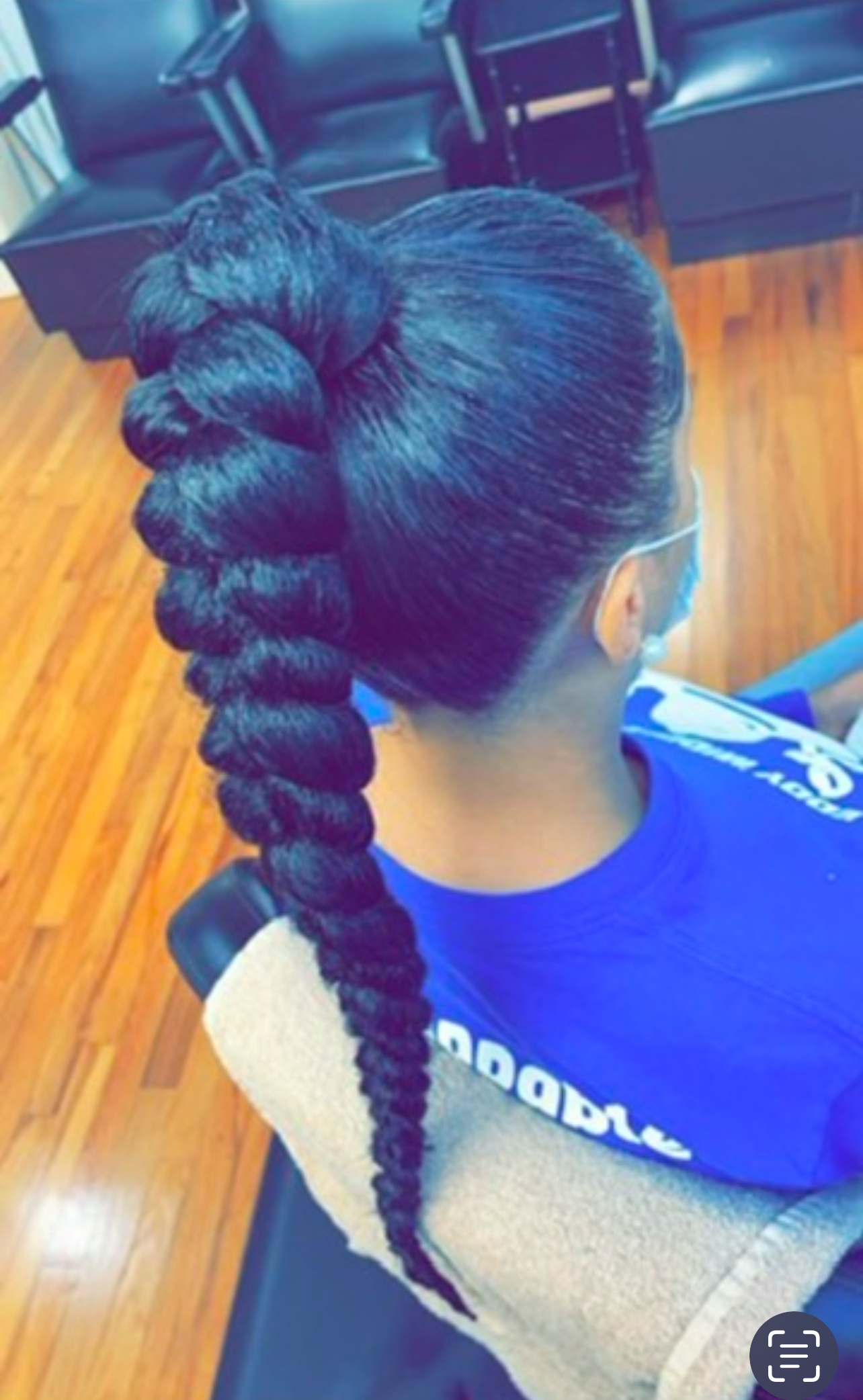 Sleek Ponytail (On Natural Hair )