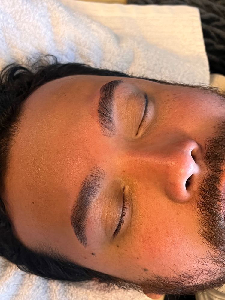 Brow Styling Cleanup