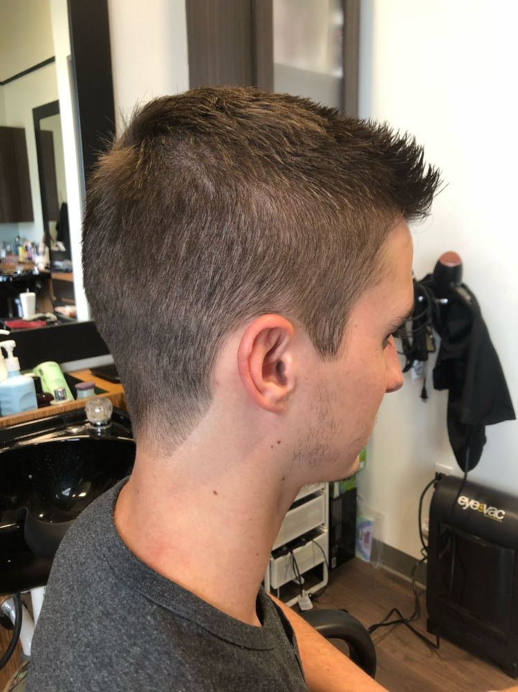 Mens Haircut at Palace Hair Studio in Fayetteville, AR