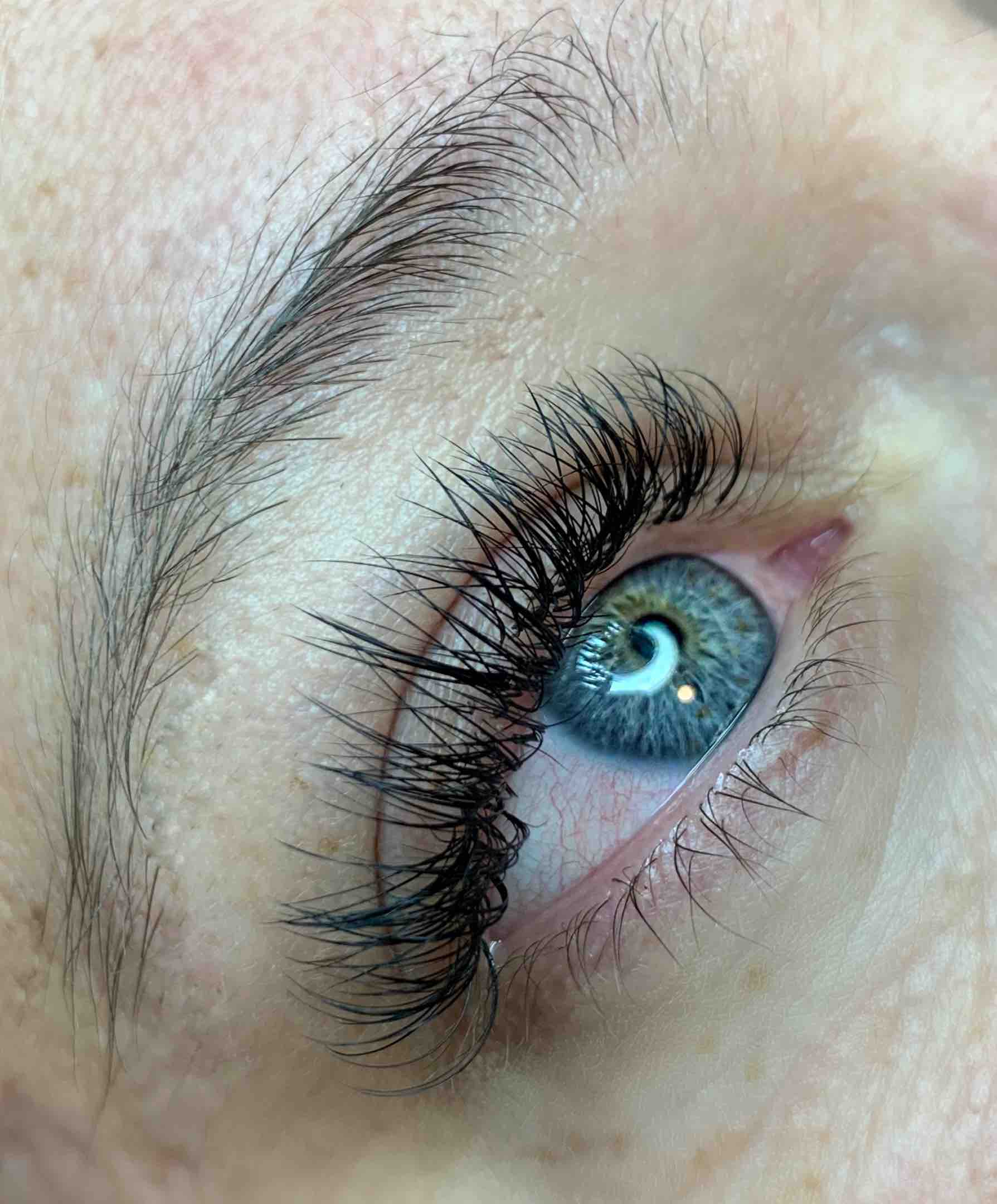 Classic Lashes
