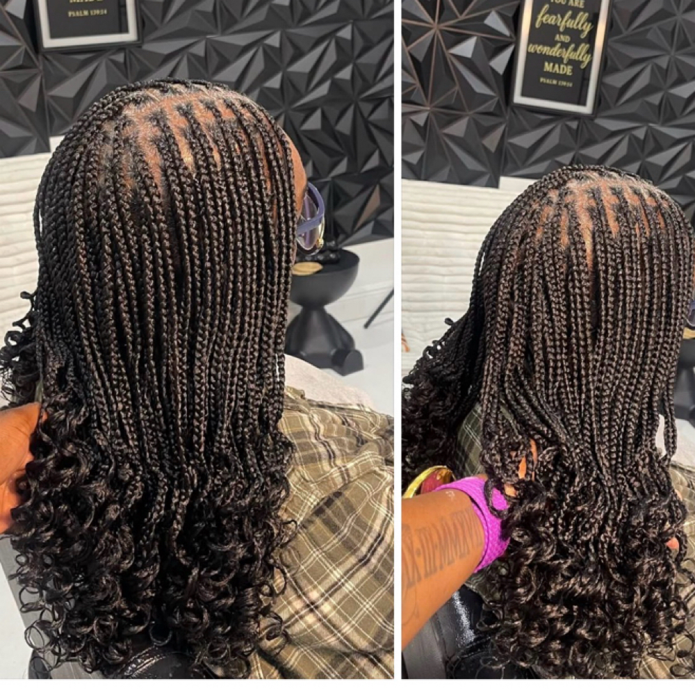 👑 Medium Knotless Braids (Shoulder at Jartu's Braids beauty bar 🇱🇷 in Monroe, LA