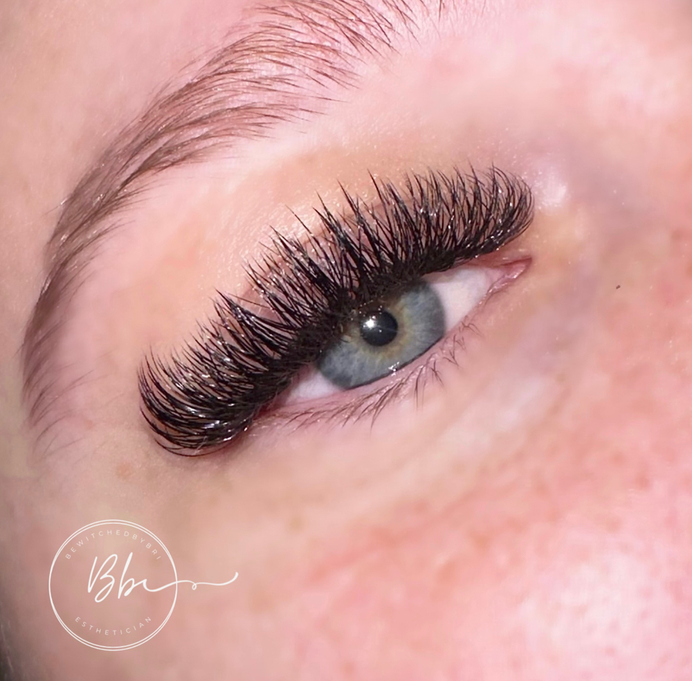 Hybrid Lashes