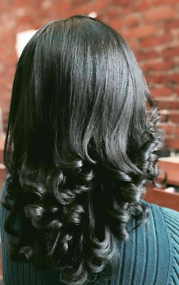 SHAMPOO BLOW DRY CURL RELAXED HAIR at A House of Style in Capital Heights, MD