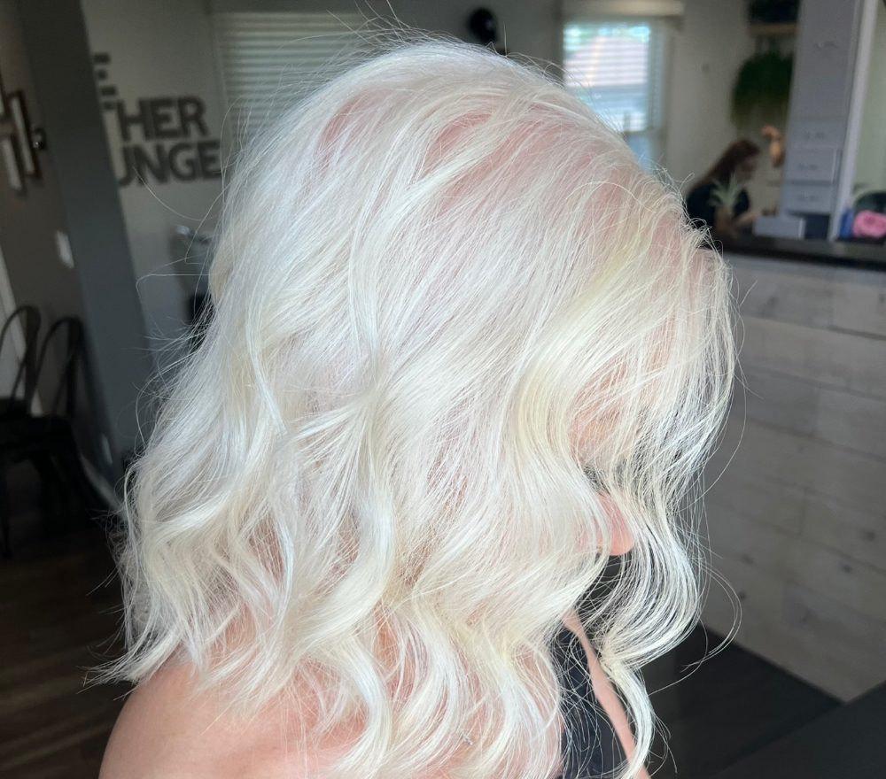 Lightener Touch Up (No Foils)