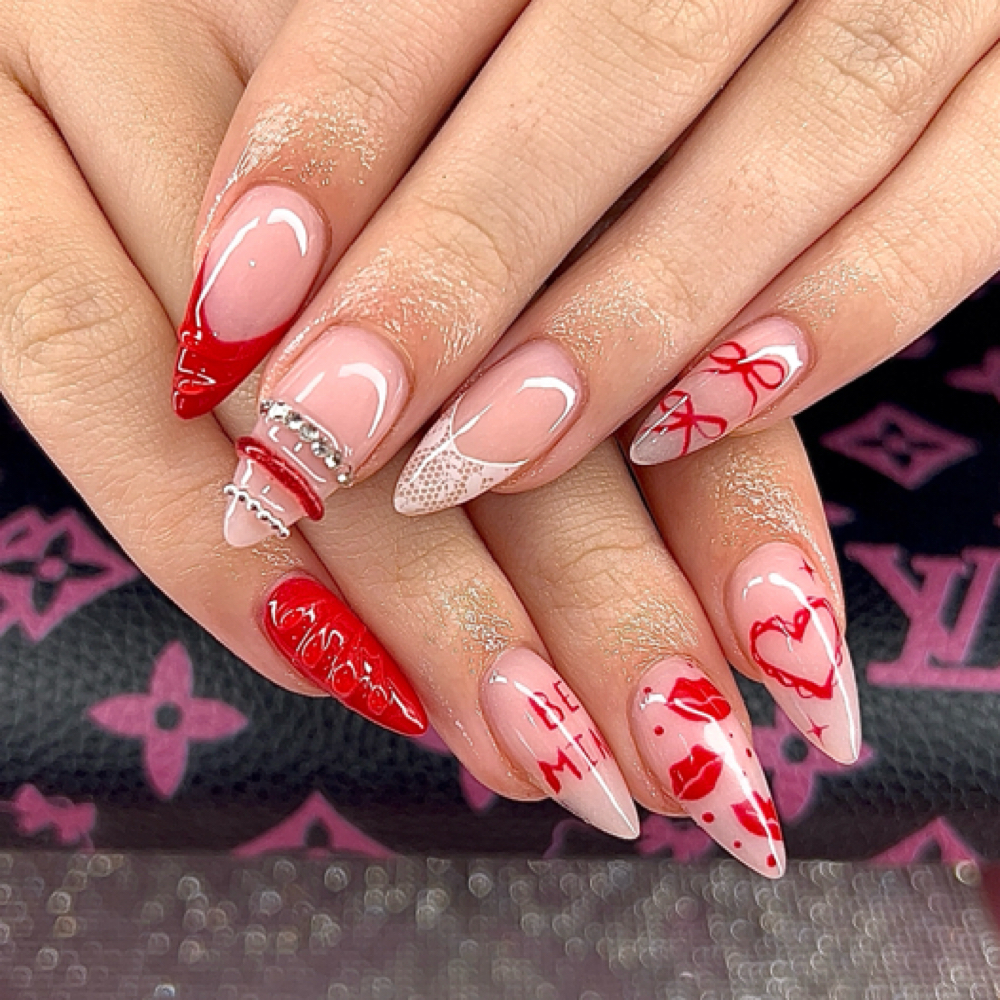 Medium Acrylic Set (3β5 magnets) at Alyssa Acrylics in Silex, MO