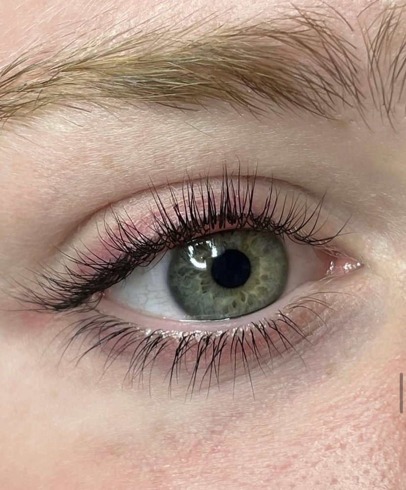 Lash Lift And Tint