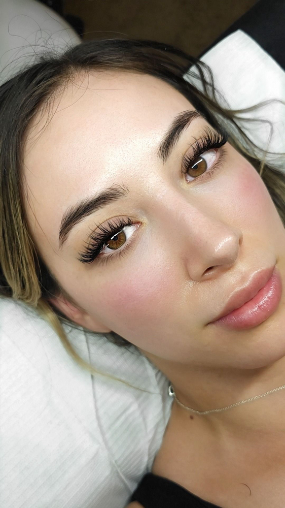 Wet Wispy Set at Brow And Glow by Kathy in Bellflower, CA