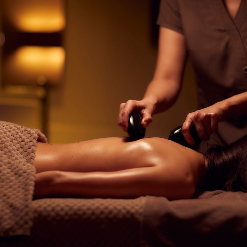 Hemp Oil Massage With Hot Stones