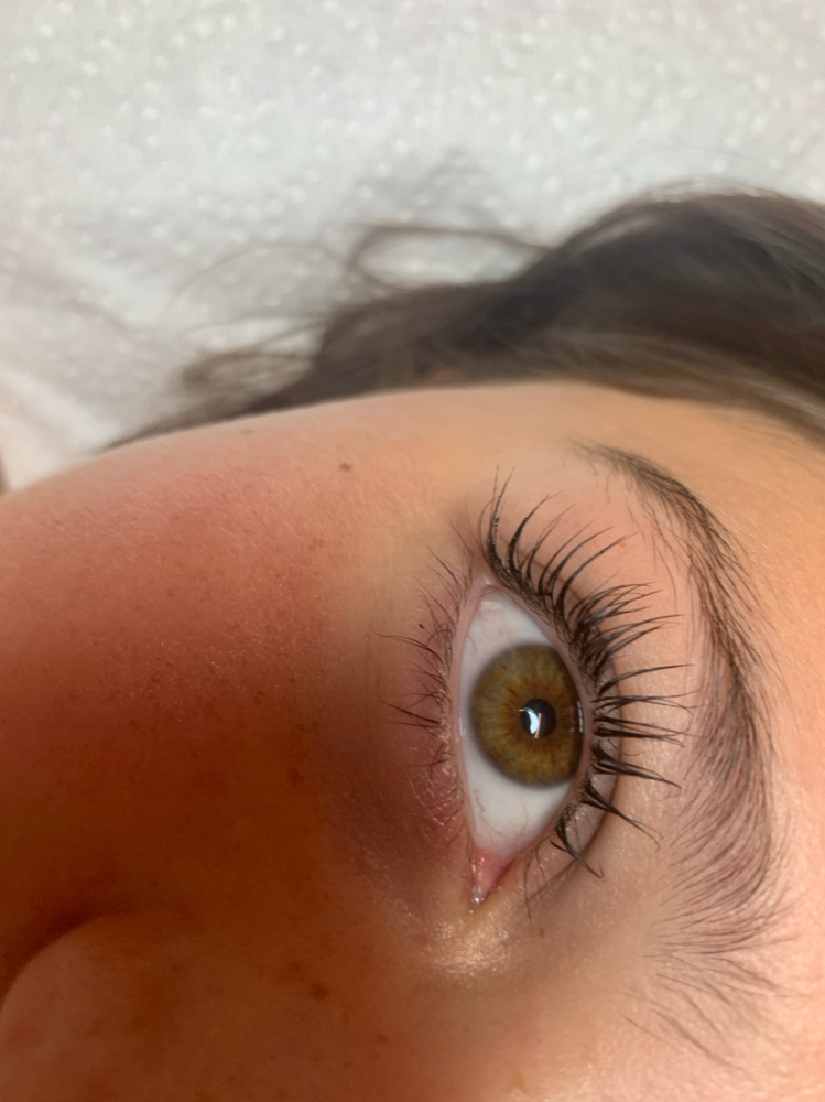 Eyelash Lifting And Tinting