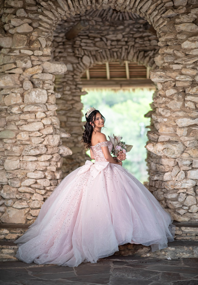 Quince / Sweet 16 Glam
