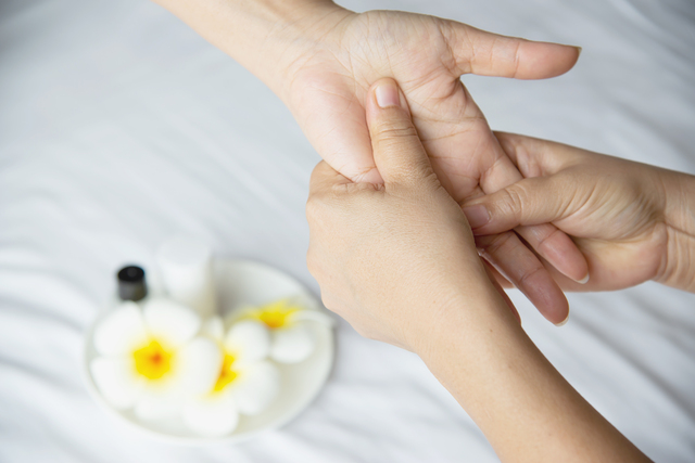 Hand Reflexology