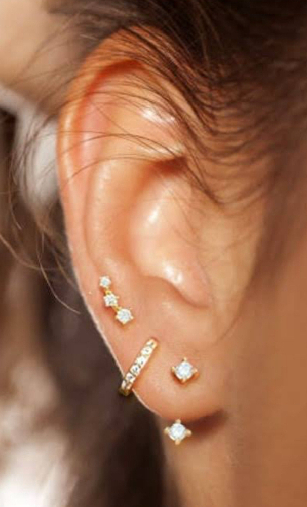 Ear Lobes Piercing