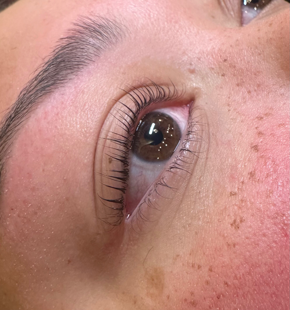 Eyelash Lift