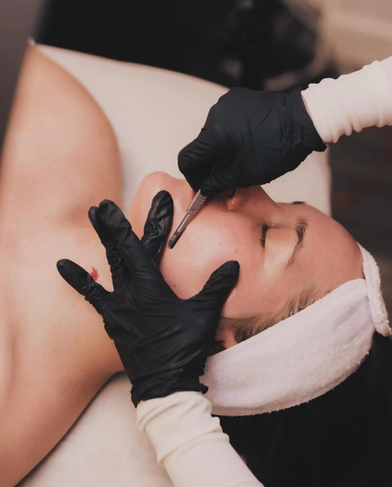 Glass Skin Dermaplane Facial