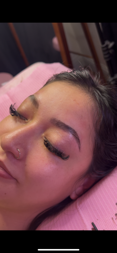 Brow Lami / free Wax!