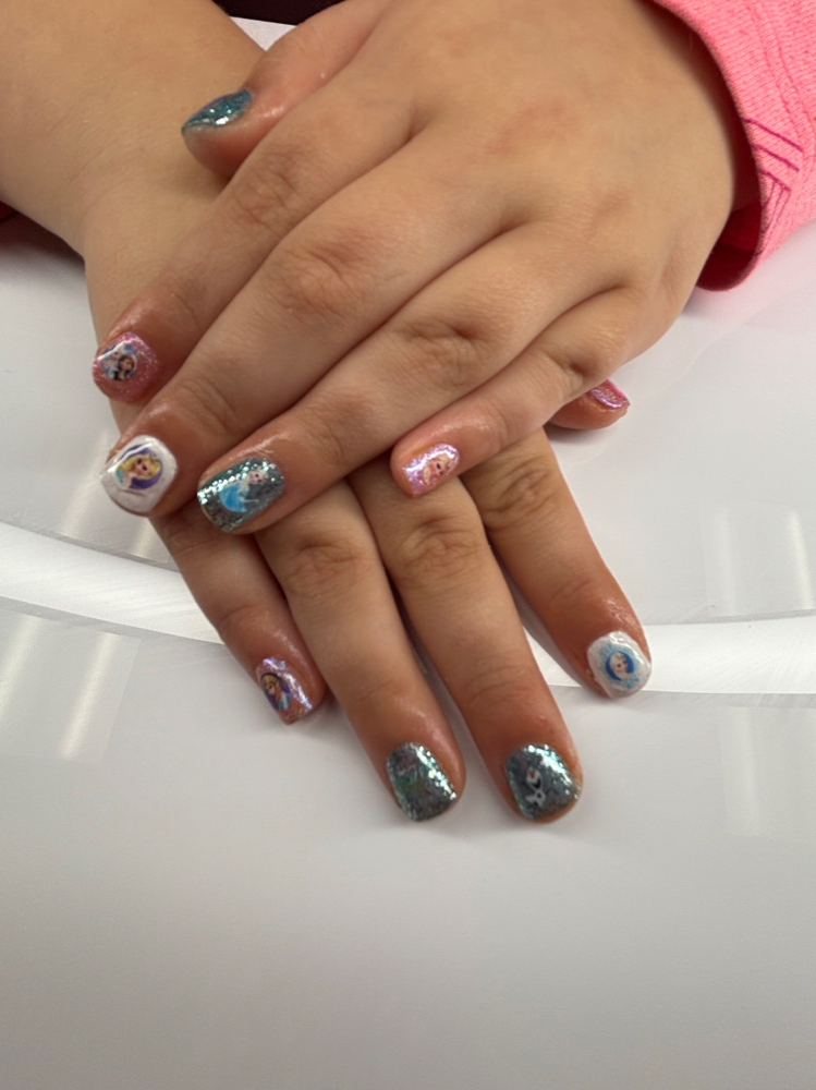 Princess Manicure W/ Polish +Design