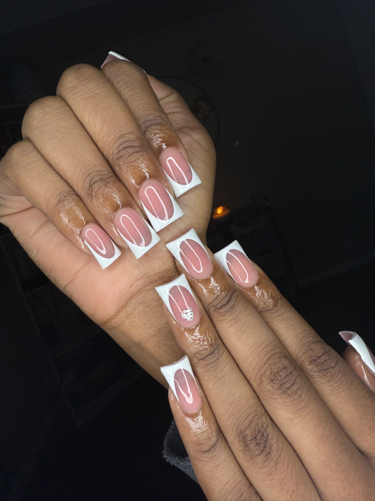 Medium Duck Acrylic Nails