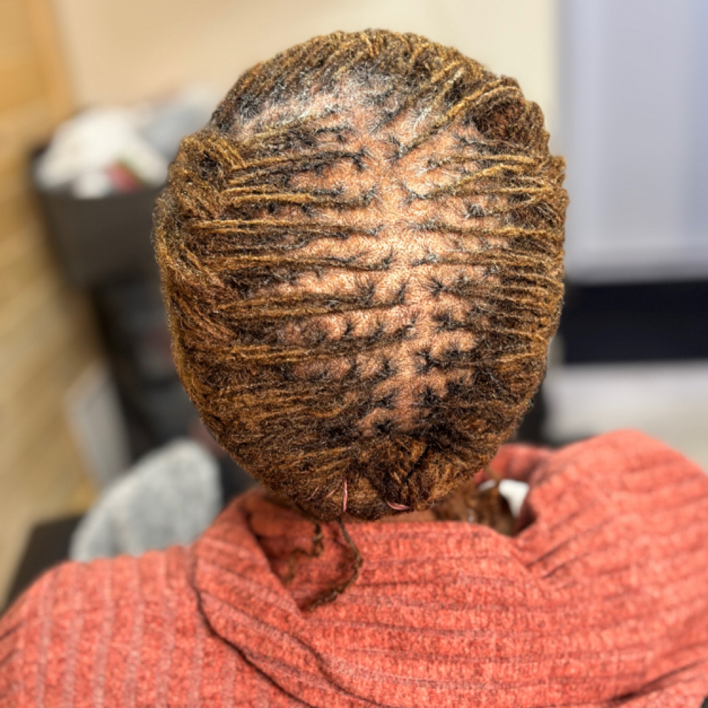 Sister Loc Retie at Loc Bar DTX in Duncanville, TX