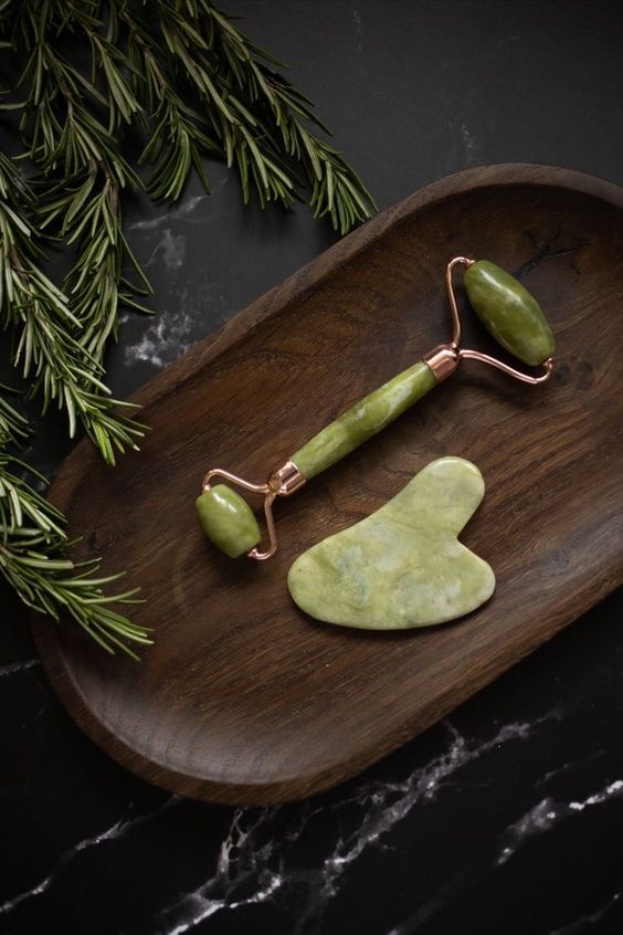 Facial Lift & Lymphatic Massage