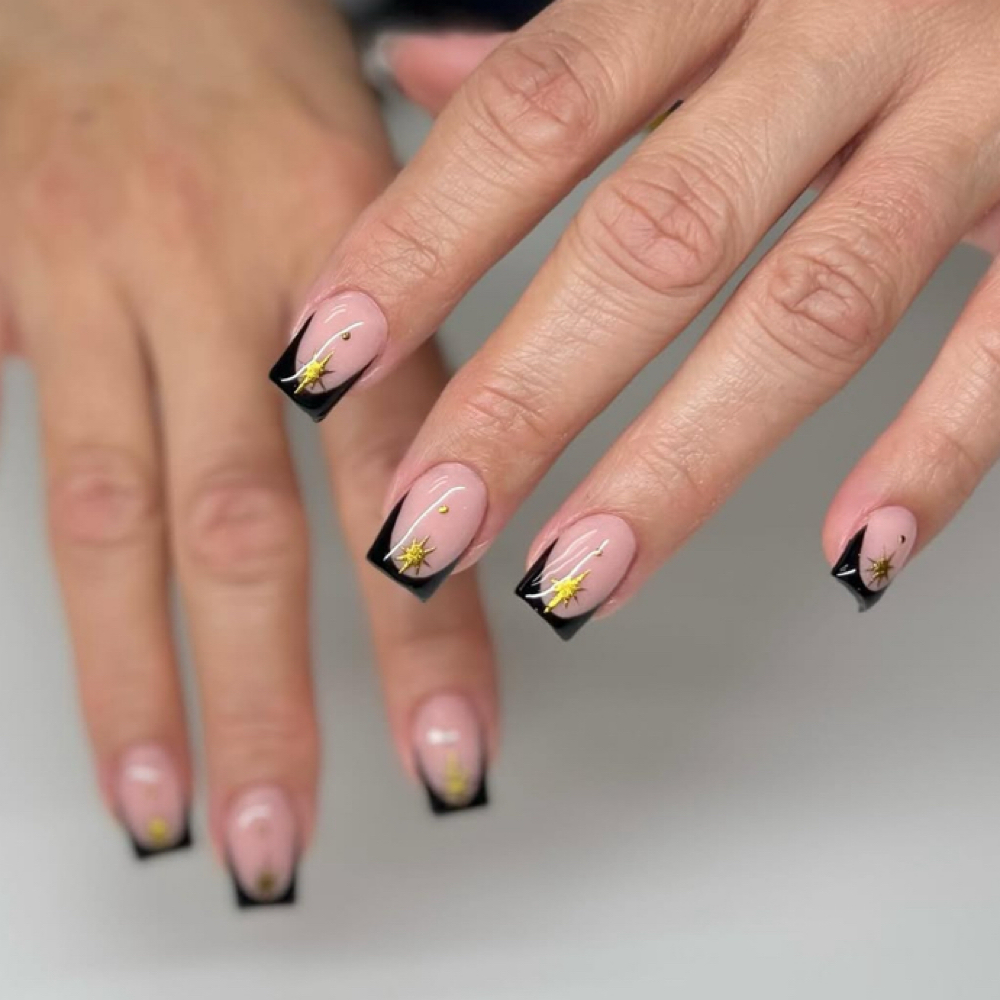 SHORT ACRYLIC at LUNAILS in CASA GRANDE, AZ