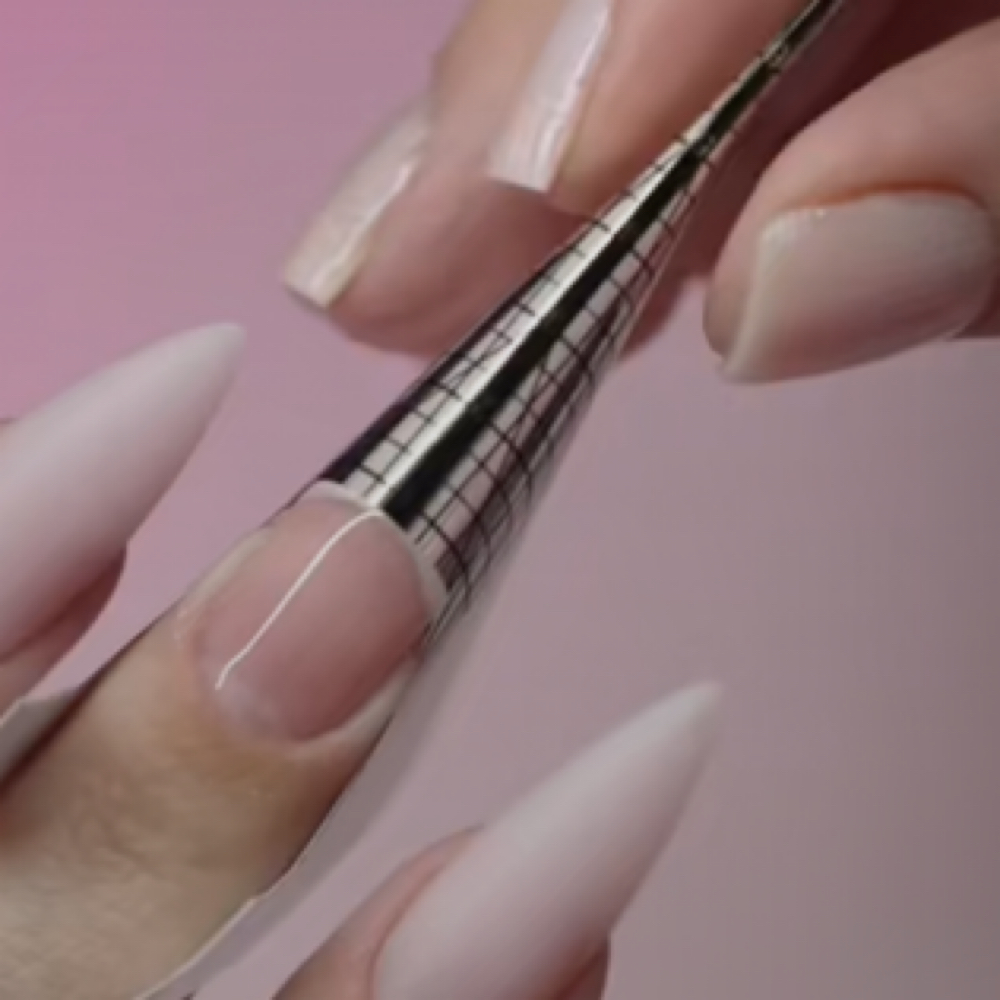 Sculpted Acylic Nails at MoMoneyNails in Portland, OR