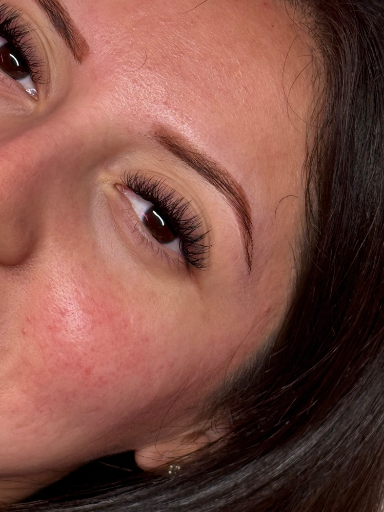 YY/ HAWAIAN Fullset at LASHESBYYNEZ in Rialto, CA