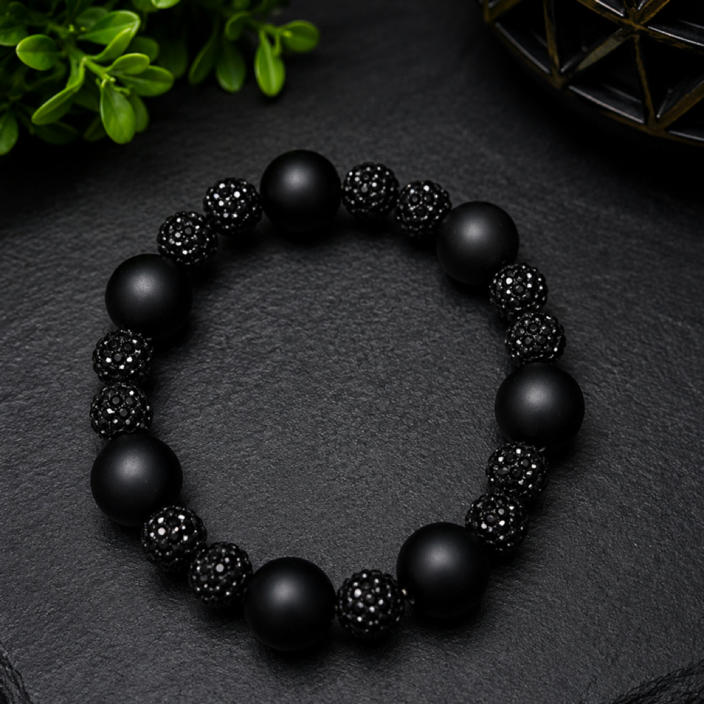 Midnight Majesty at ChellyGlam