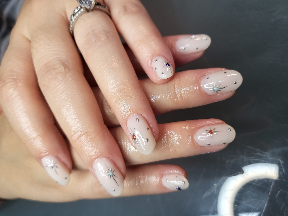 Structured Gel Overlay Mani