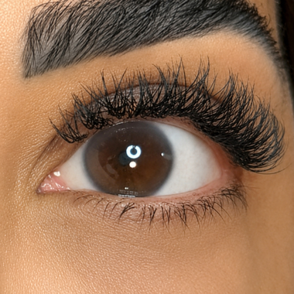 Hybrid Lash Extensions at Bonita Brazil Skin Wax Spa in Ormond Beach, FL