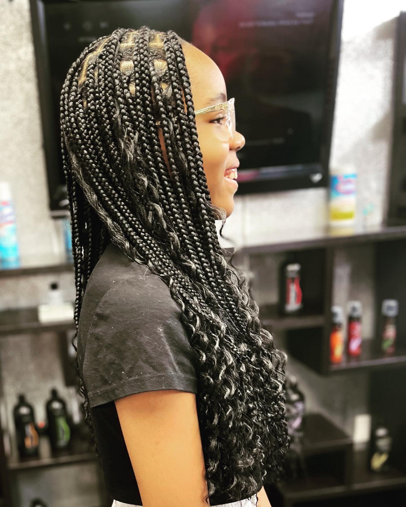 Medium Bohemian Knotless Braids