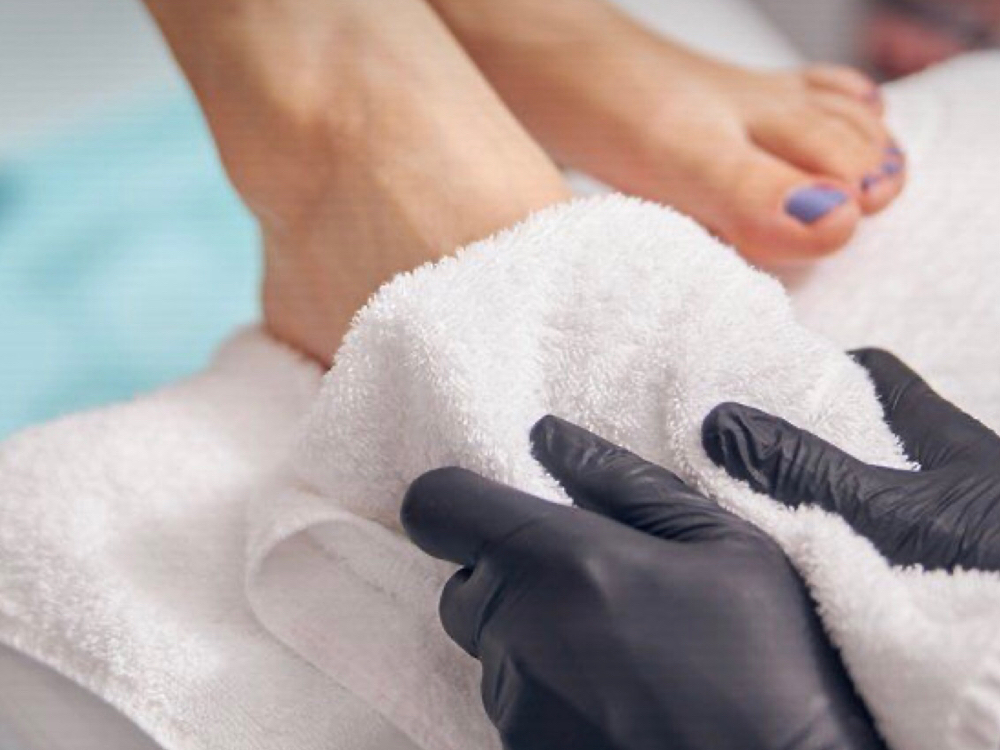 Dry Pedicure Service /Diabetic Safe