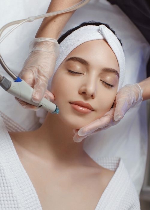 The Signature Hyrdrafacial